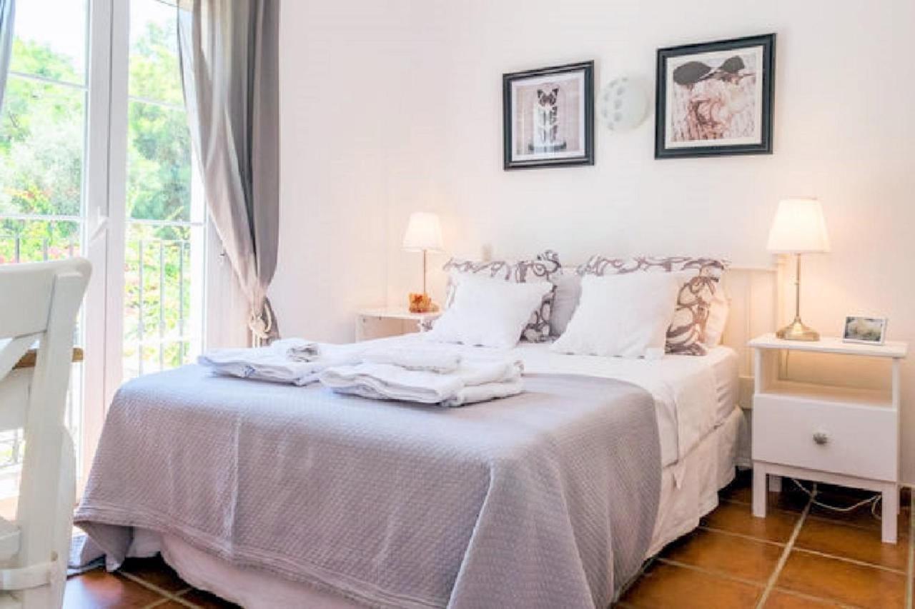 At Home In Malaga Stay & Solo Travellers Rincón de la Victoria Екстериор снимка
